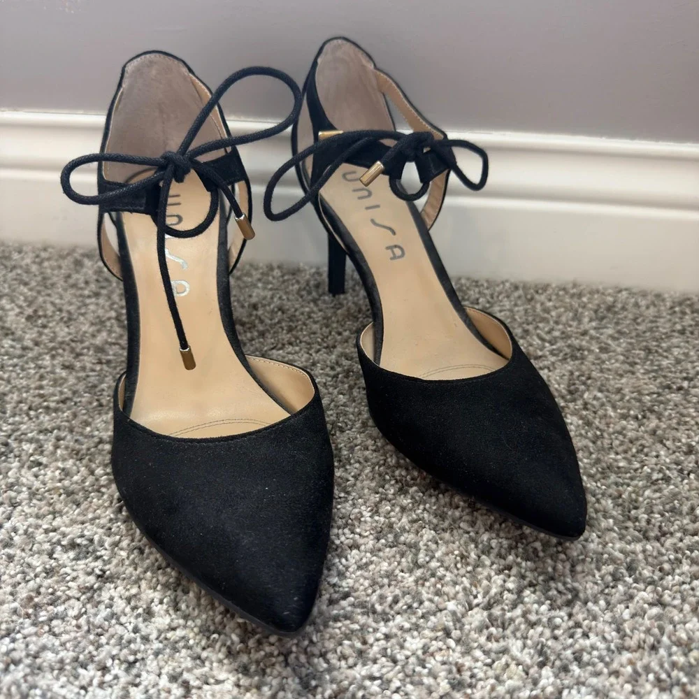 Unisa Womens Black Faux Suede D'Orsay Pointed Toe Lace Up Ankle Tie Pumps 9.5M